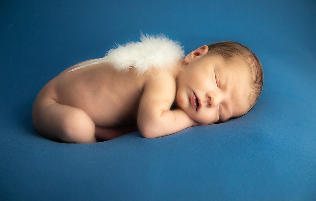 El mejor fotógrafo de bebés recién nacidos. Consejos para ayudarte elegir fotógrafo Newborn